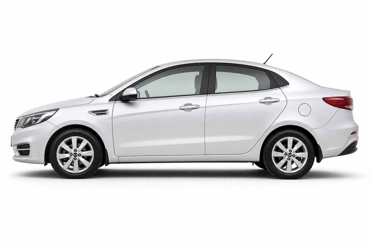 Kia Rio рестайлинг — седан для корпоративной аренды